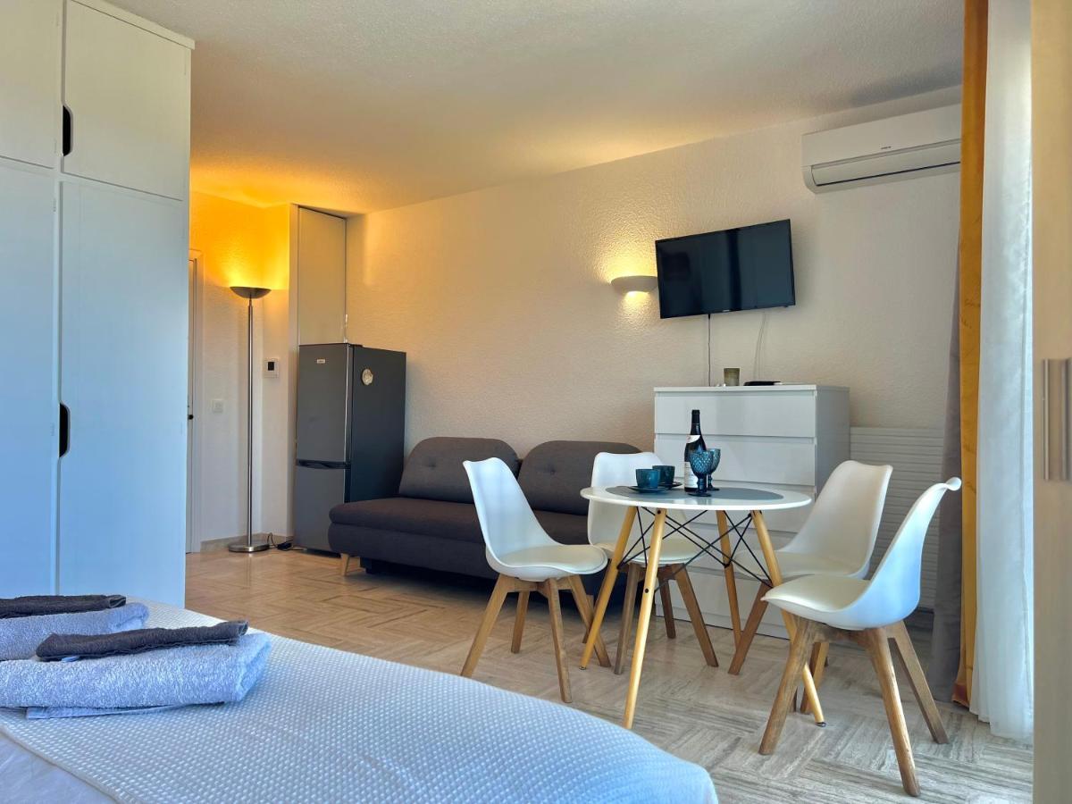 My Resid Appart Cannes Marina Vue Mer Mandelieu エクステリア 写真