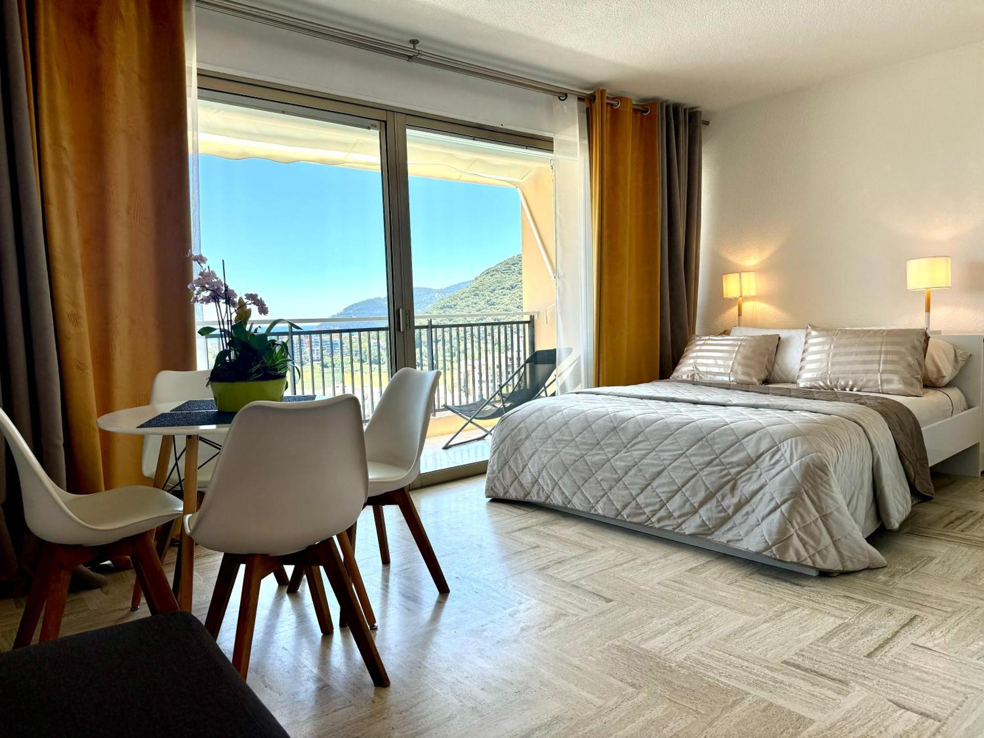 My Resid Appart Cannes Marina Vue Mer Mandelieu エクステリア 写真